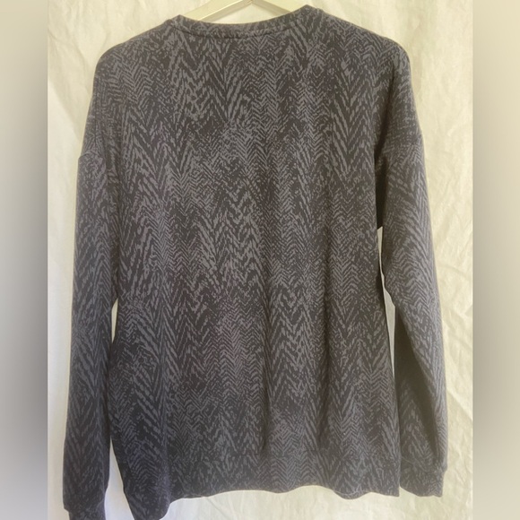 Athleta Studio To Street Charcoal Heather Medusa Print Pullover Size Small - Picture 9 of 11